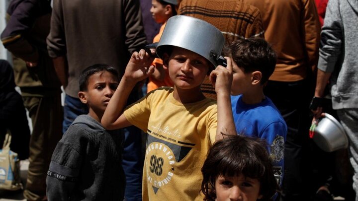 Photos: Food crisis in Nuseirat refugee camp in central Gaza