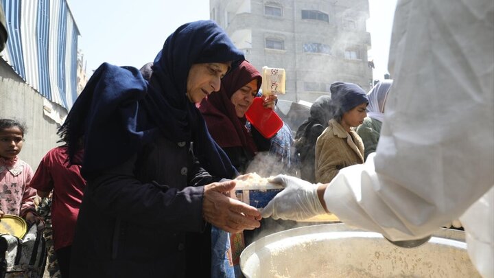 Photos: Food crisis in Nuseirat refugee camp in central Gaza