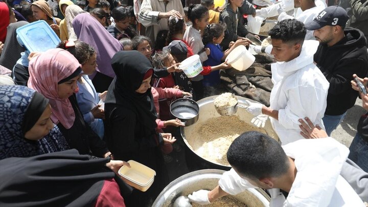 Photos: Food crisis in Nuseirat refugee camp in central Gaza