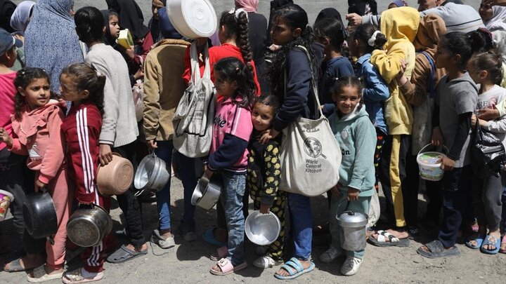 Photos: Food crisis in Nuseirat refugee camp in central Gaza