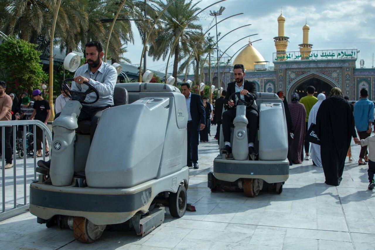 After end of Blessed Eid al-Fitr.. Vicinity of Al-Abbas shrine witnessing a massive cleaning campaign