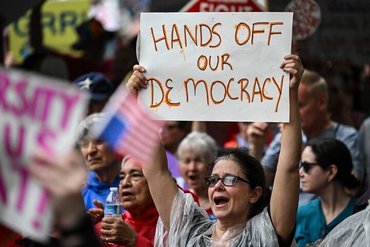 Photos: Massive protests against Trump in US, Europe