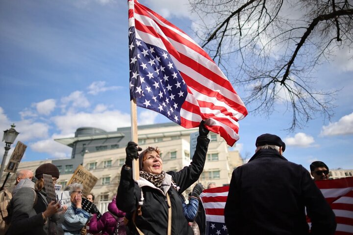 Photos: Massive protests against Trump in US, Europe
