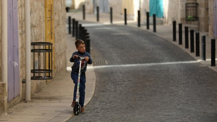 Photos: Palestinians strike in Bethlehem to protest crimes committed by Zionist forces