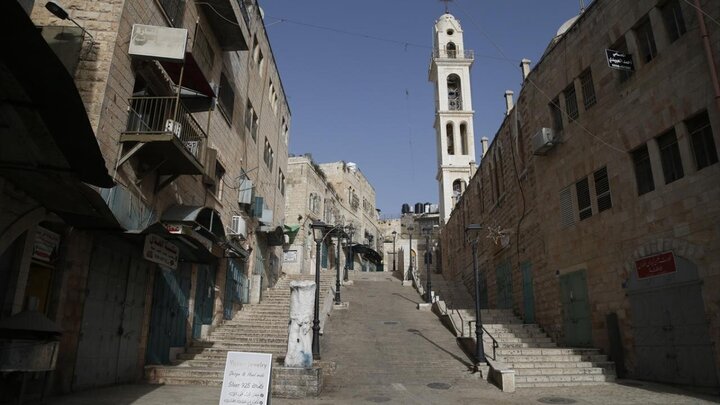 Photos: Palestinians strike in Bethlehem to protest crimes committed by Zionist forces
