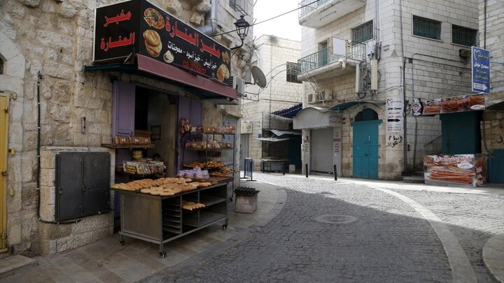 Photos: Palestinians strike in Bethlehem to protest crimes committed by Zionist forces
