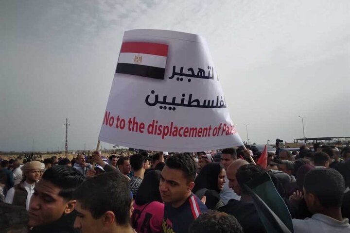 Photos: Massive demonstrations in Egypt in support of oppressed people of Gaza