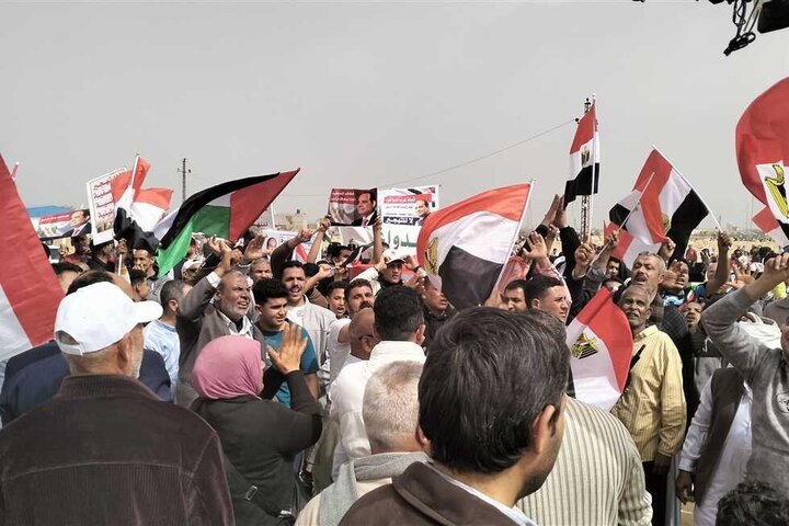 Photos: Massive demonstrations in Egypt in support of oppressed people of Gaza
