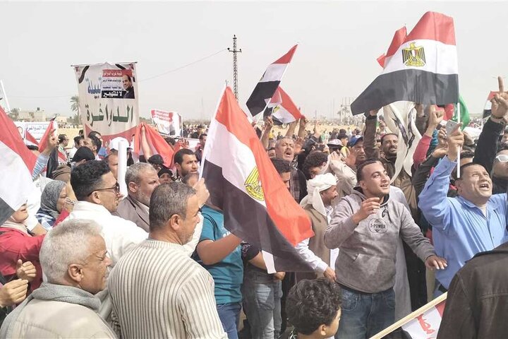 Photos: Massive demonstrations in Egypt in support of oppressed people of Gaza