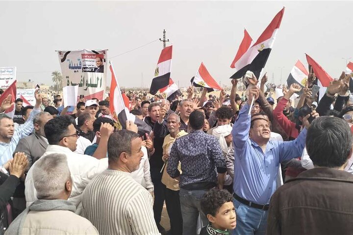 Photos: Massive demonstrations in Egypt in support of oppressed people of Gaza