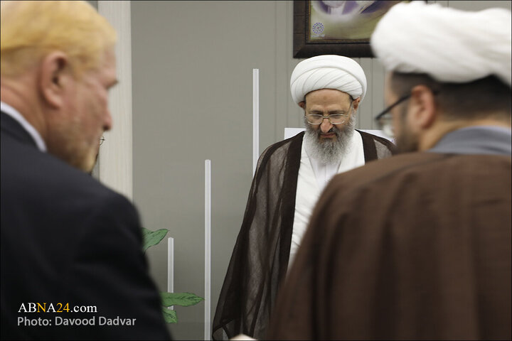 Photos: Ayatollah Faqihi visits editorial office of AhlulBayt International News Agency – ABNA