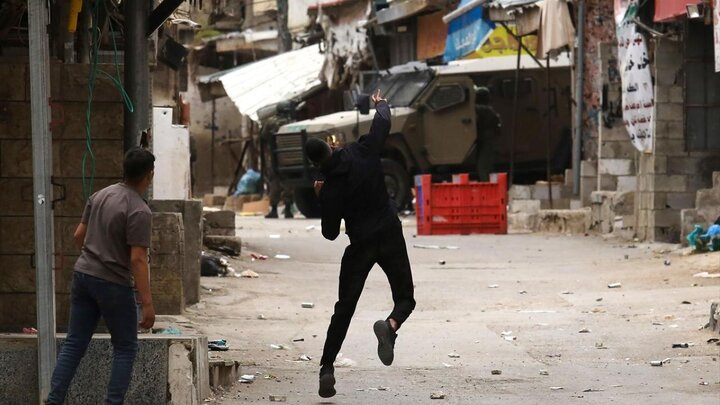 Photos: Zionist army attack on Balata refugee camp in West Bank