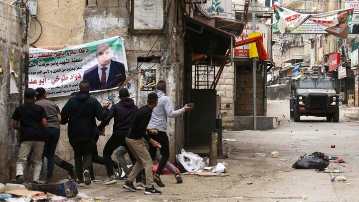Photos: Zionist army attack on Balata refugee camp in West Bank