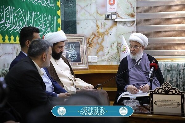Ramadan Quran reciters honored by Imam Hussein Shrine’s custodian (+Photos)