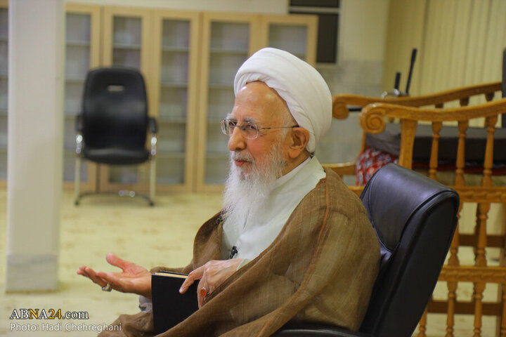 Photos: Members of Islamic Council of Qom meet with Ayatollah Javadi Amoli