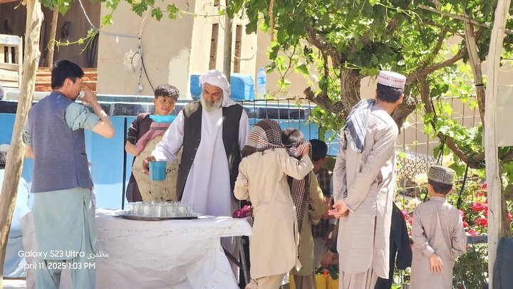 Photos: Friday prayers of Afghan Shiites in Helmand province