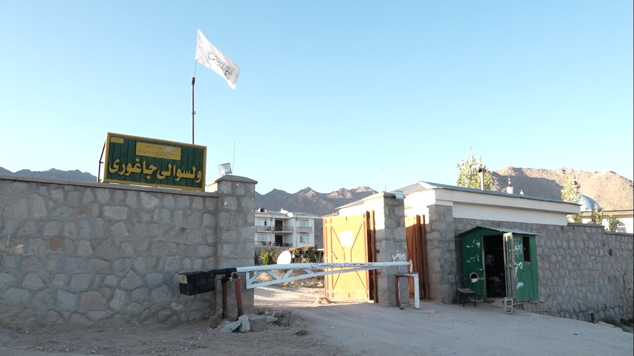 کشته شدن یک نوجوان شیعه در شهرستان جاغوری افغانستان در پی تیراندازی شبانه / طالبان از اعمال حکومت نظامی خبر داد
