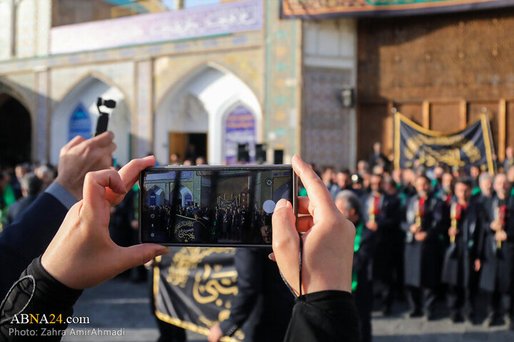 Photos: Mourning flag hoisted on Hazrat Abd al-'Azim al-Hasani's shrine dome