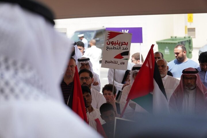 Photos: Bahrainis strike to protest genocide in Gaza