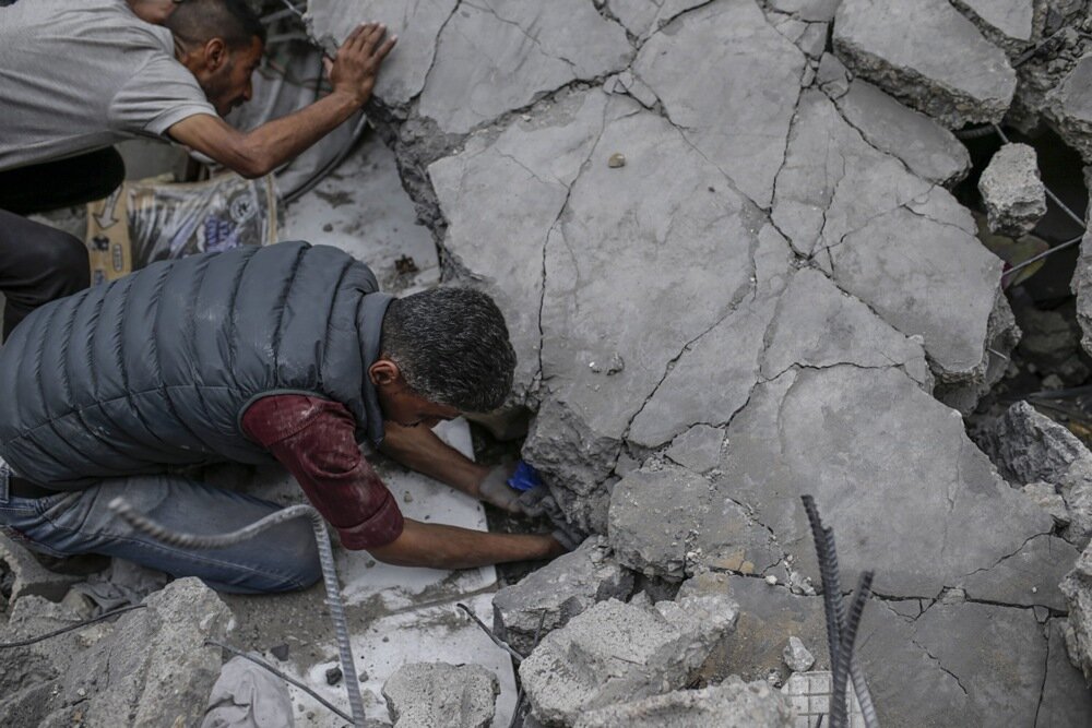 Wounded Gaza civilians are dying under rubble due to Israeli blockade on machinery: Civil Defense