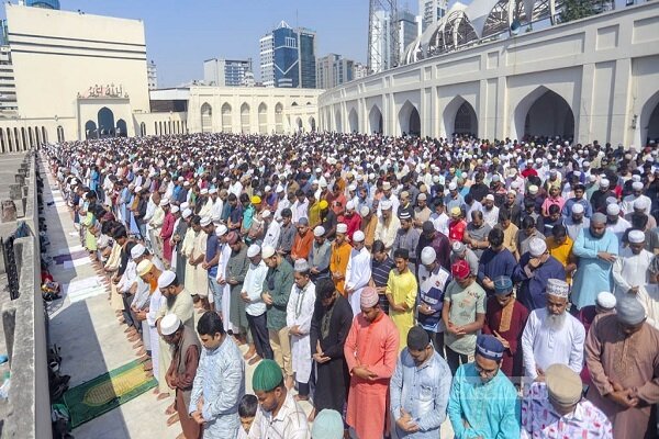 Bangladesh Mosques directed to offer Friday prayers at same time to eliminate confusion