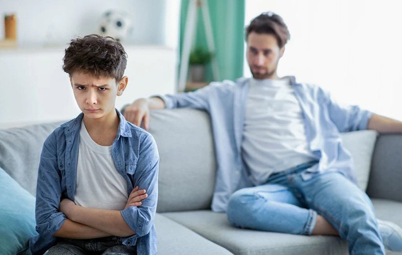 چرا نوجوانان دروغ می‌گویند و چه باید کرد؟ 