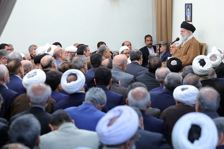 دیدار مسئولان با رهبر انقلاب