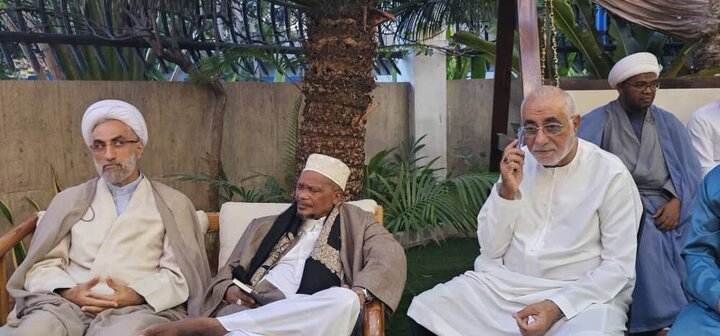 Photos: Representative of Al-Mustafa University meets with Shiite, Sunni scholars of Tanzania
