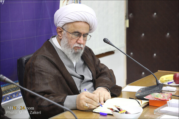 Photos: Honoring Ceremony of Hujjat al-Islam Mahdavipour held at AhlulBayt World Assembly