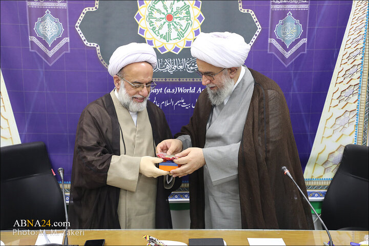 Photos: Honoring Ceremony of Hujjat al-Islam Mahdavipour held at AhlulBayt World Assembly