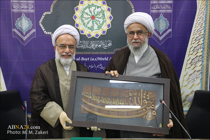 Photos: Honoring Ceremony of Hujjat al-Islam Mahdavipour held at AhlulBayt World Assembly