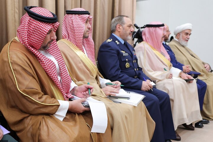 دیدار با رهبری