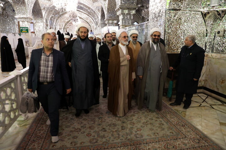 Photos: Head of Iran's Seminaries attends Shah Abdol-Azim Shrine