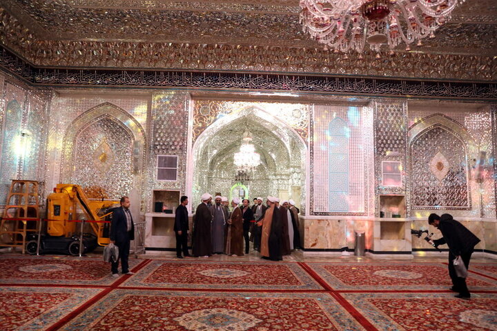 Photos: Head of Iran's Seminaries attends Shah Abdol-Azim Shrine