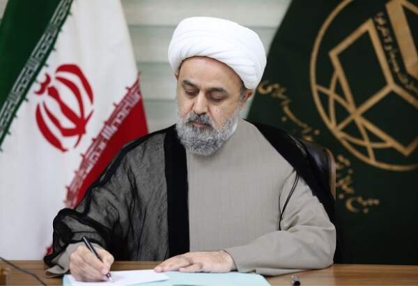 Senior Shia scholar hails expanding Iran-Saudi relations