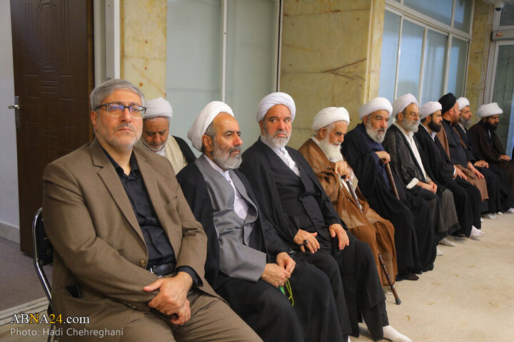 Photos: Grand Ayatollah Nouri Hamedani attends Imam Sadiq mourning procession