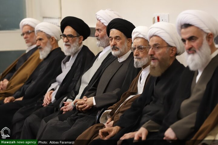Photos: Imam Sadiq mourning ceremony held at office of Ayatollah Makarem Shirazi