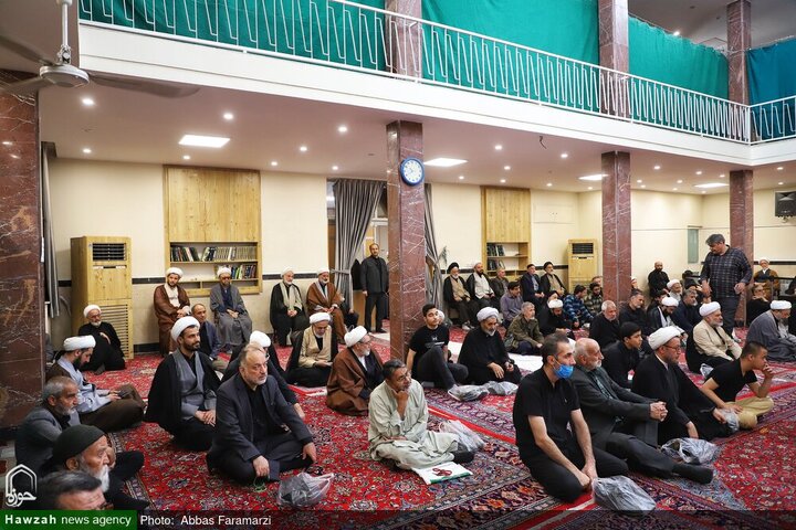 Photos: Imam Sadiq mourning ceremony held at office of Ayatollah Makarem Shirazi