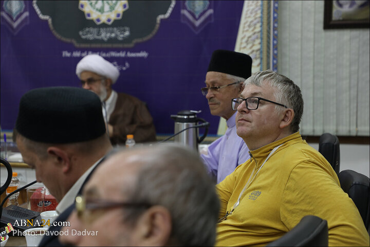 Photos: Russian Islamic figures meet with Secretary General of AhlulBayt World Assembly