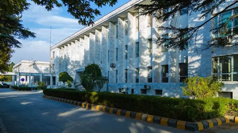 Serikali ya Muda ya Afghanistan Yatoa Pole kwa Watu wa Iran Kufuatia Mlupuko wa Bandar Abbas