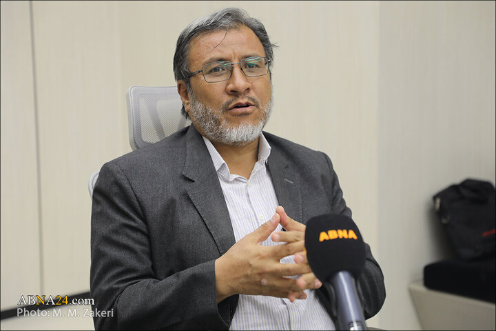 Photos: Session on "Sturdiness in the field: Afghan Shias' narrative of fight against Soviet Union" held at ABNA News Agency