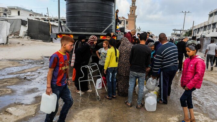 Photos: Severe water shortage crisis in Gaza
