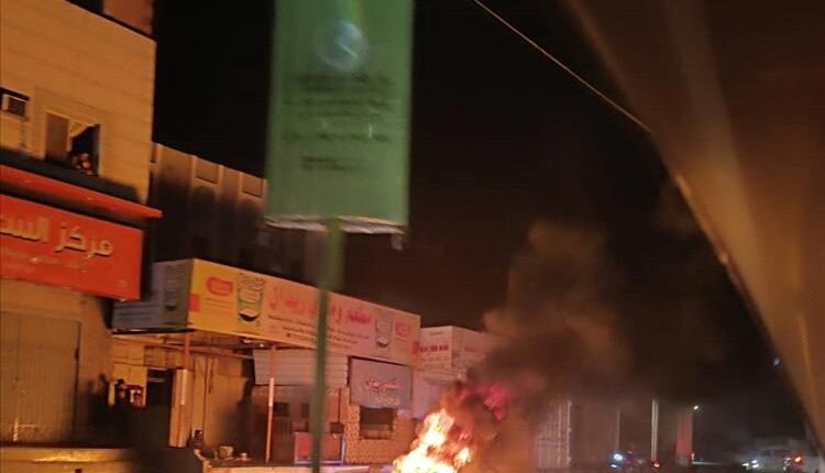 Aden protests demand end to economic collapse and power outages