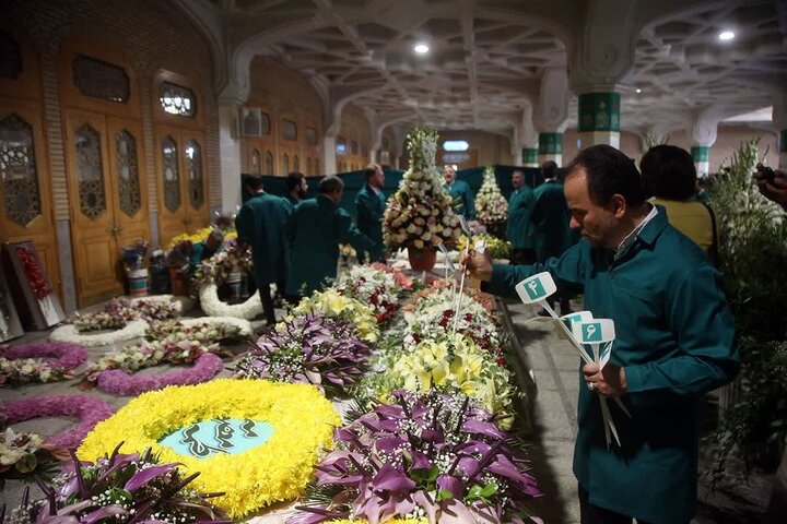 Photos: Hazrat Masoumeh shrine decorated with flowers on Karamat Decade