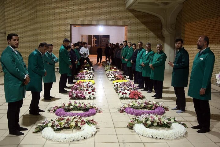 Photos: Hazrat Masoumeh shrine decorated with flowers on Karamat Decade