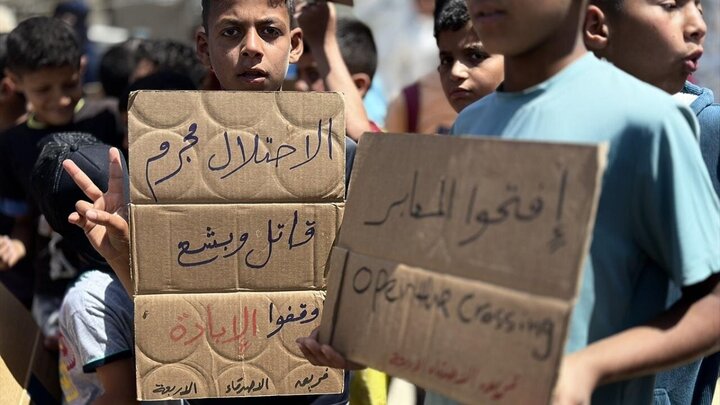 Photos: Children in Khan Yunis demand end of crimes Israeli regime's crimes