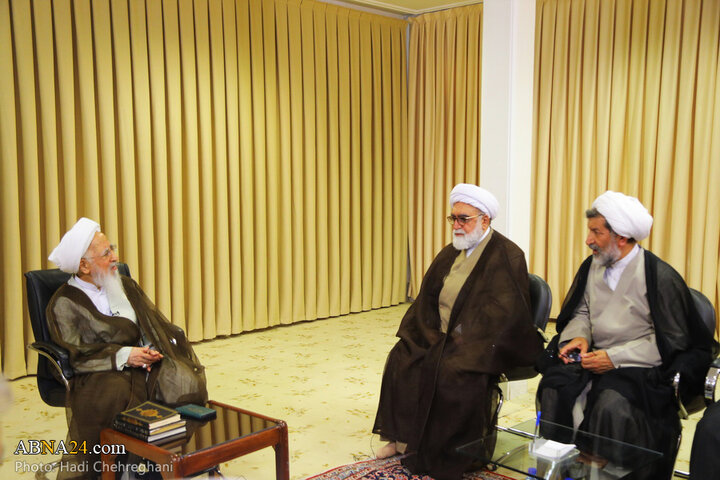 دیدار تولیت آستان قدس رضوی با آیت الله جوادی آملی