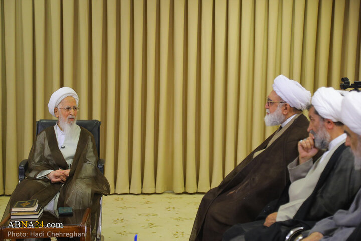 دیدار تولیت آستان قدس رضوی با آیت الله جوادی آملی