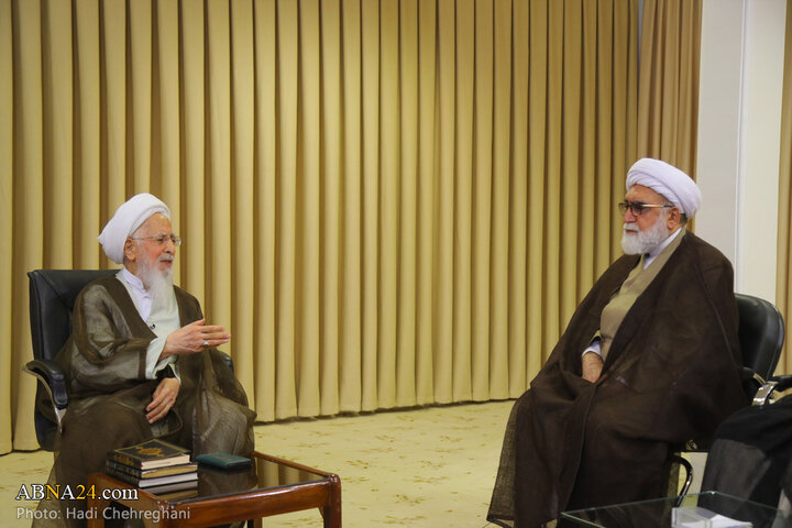 دیدار تولیت آستان قدس رضوی با آیت الله جوادی آملی