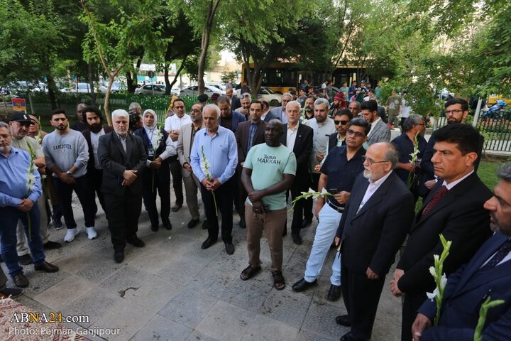 کاشت درخت صلح در اصفهان